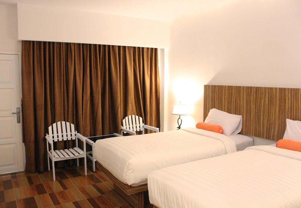 Satria Wisata Hotel Pare-Pare Bagian luar foto