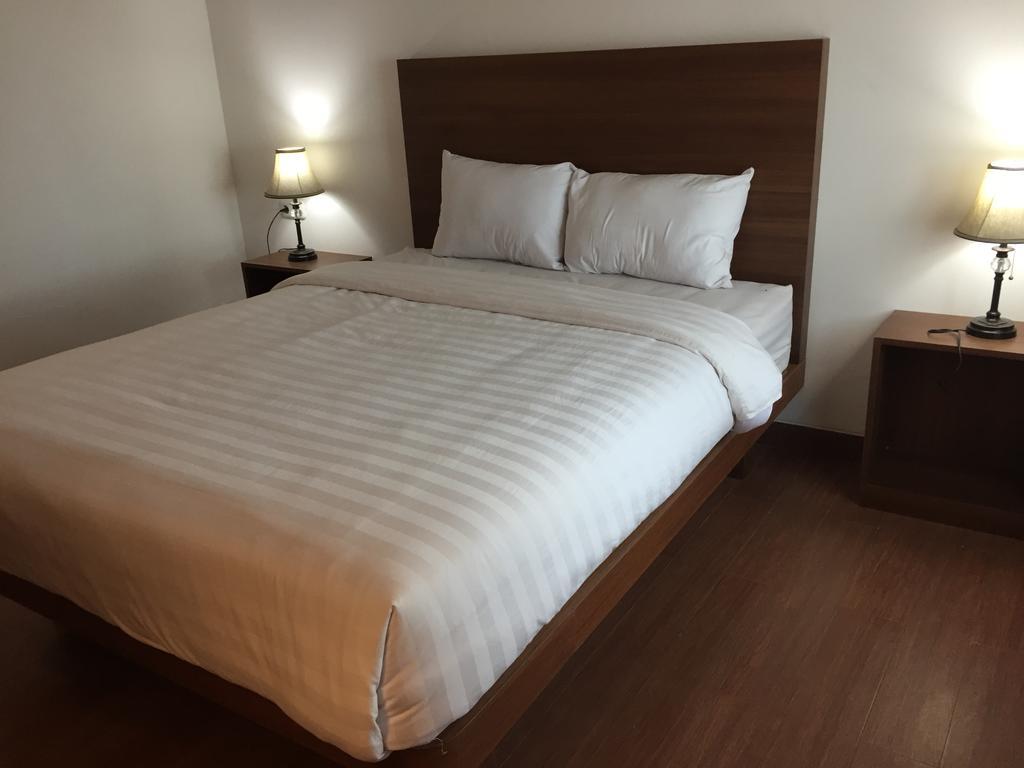 Satria Wisata Hotel Pare-Pare Bagian luar foto